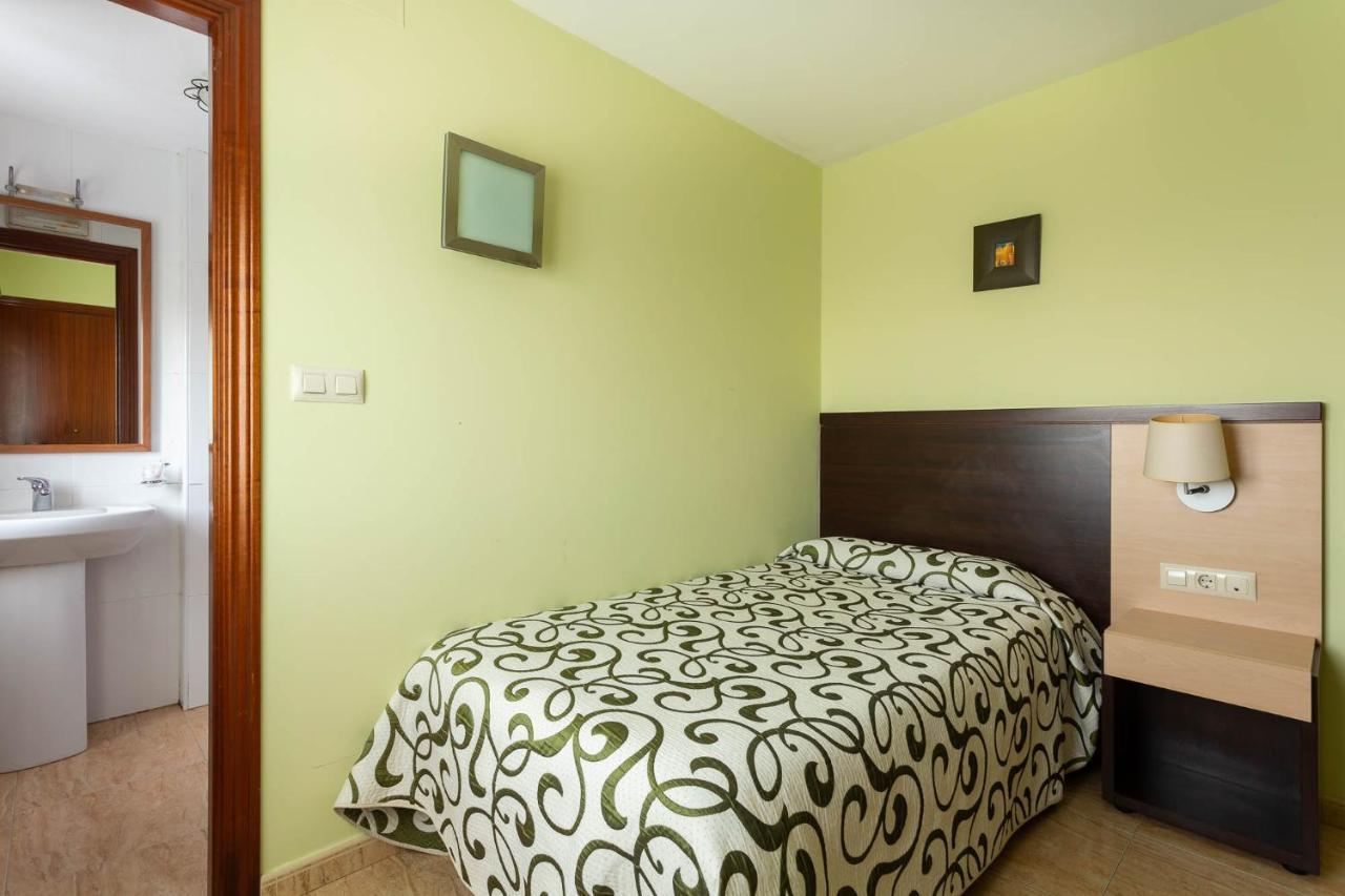 Hotel Canaima Bruma 1,5 K Camino O Mesón Do Vento Eksteriør bilde