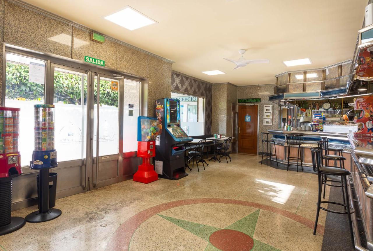 Hotel Canaima Bruma 1,5 K Camino O Mesón Do Vento Eksteriør bilde